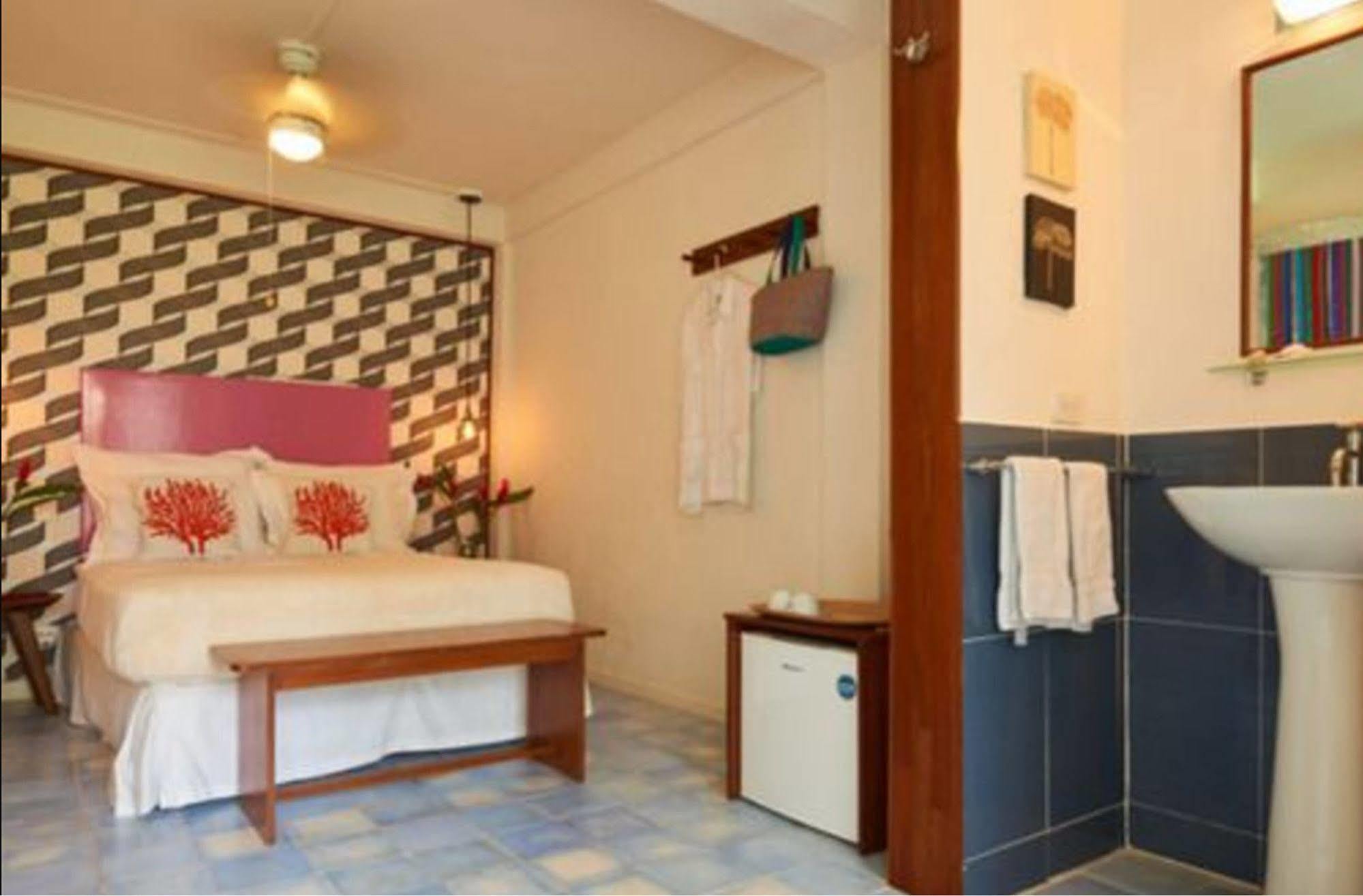Casa Del Rayo Verde Hotelito Solidario Portobelo Ngoại thất bức ảnh