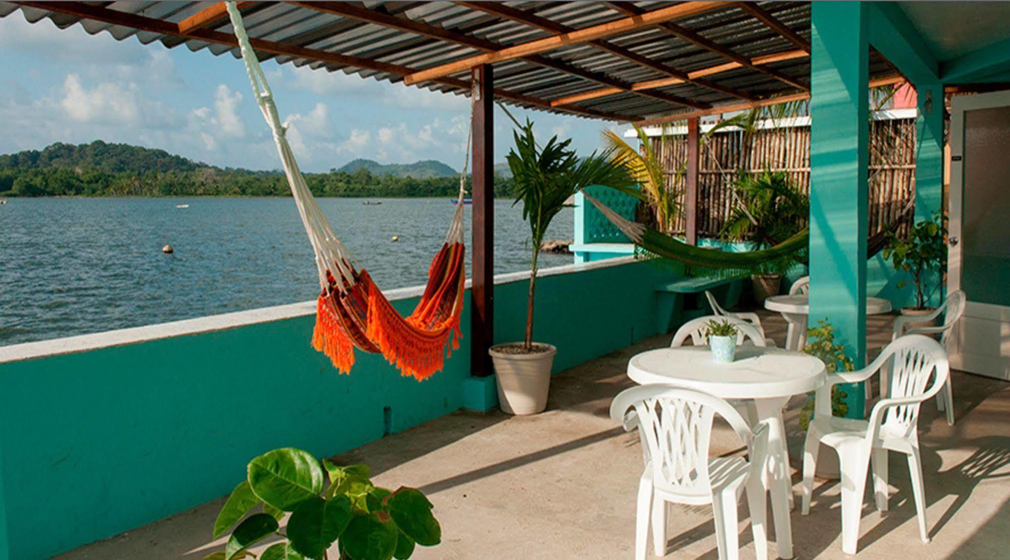 Casa Del Rayo Verde Hotelito Solidario Portobelo Ngoại thất bức ảnh